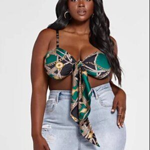 #5❤️ New with Tags Fashion to Figure Casey Scart Tie Top